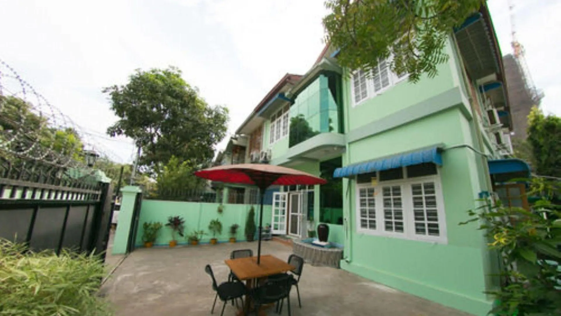 ** Nocleg ze śniadaniem Bed and Breakfast Shennoon'S House Rangun Birma